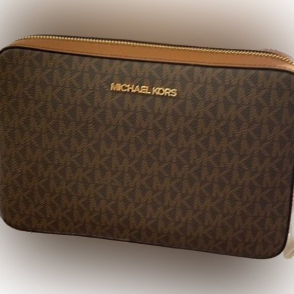 NWT Michael Kors Brown Jet set Large Crossbody Bag - Picture 3 of 10